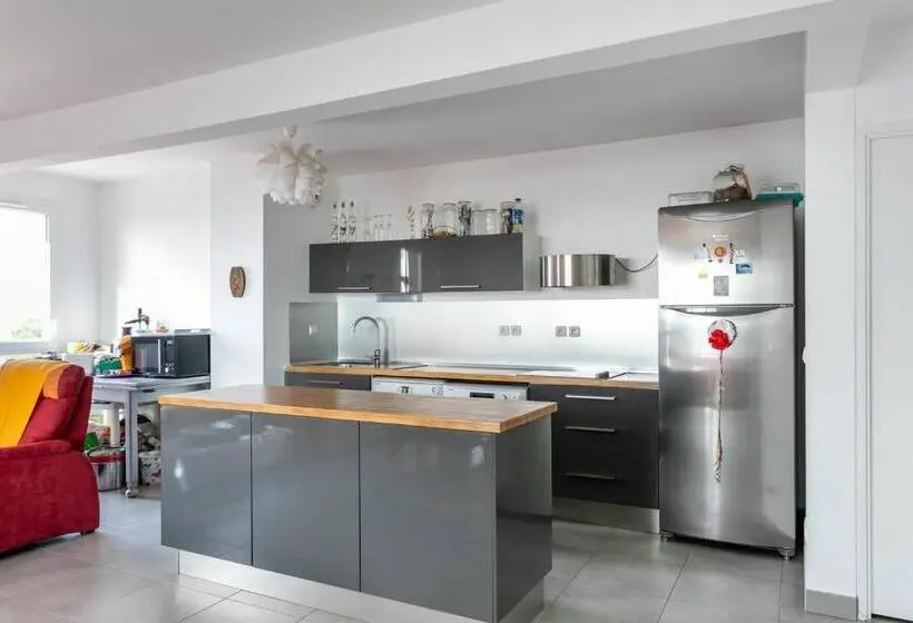 バス共有のスタンダードルーム, Bien Vivre Ensemble Aux Marches Du Soleil   Chambres Privées Chez L Habitant Dans Appartement Partag