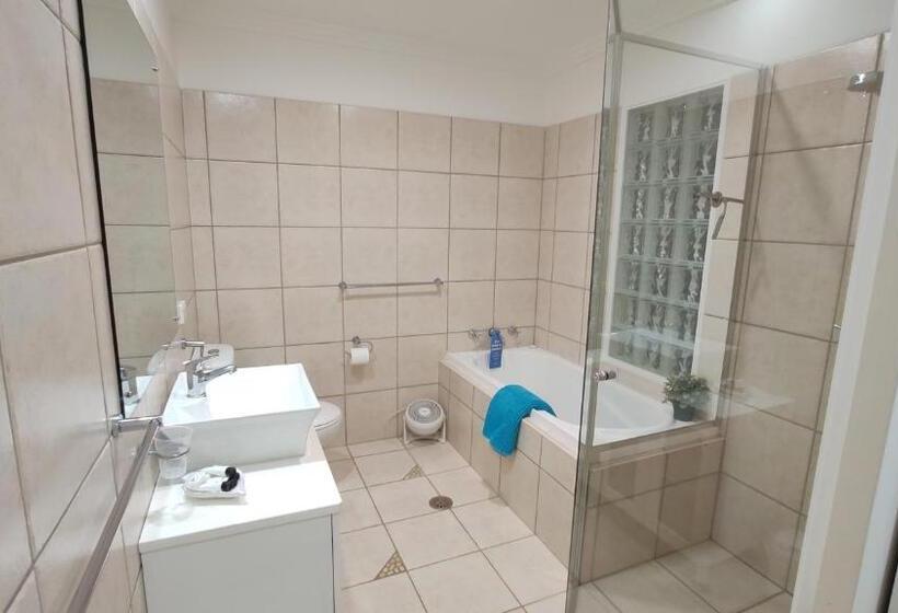 Апартаменты 1 Спальня Вид на Сад, Se Ayr Bnb At Lighthouse