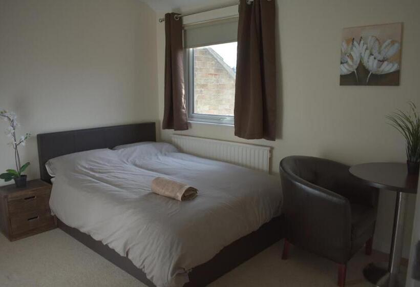 اتاق استاندارد, Home And A Stay