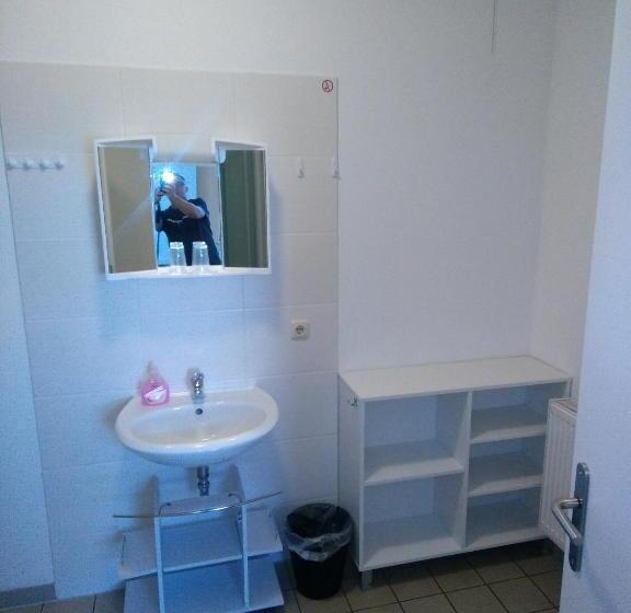 Семейный Номер, Zimmervermietung Schönfließer Stuben Auch Für Monteure