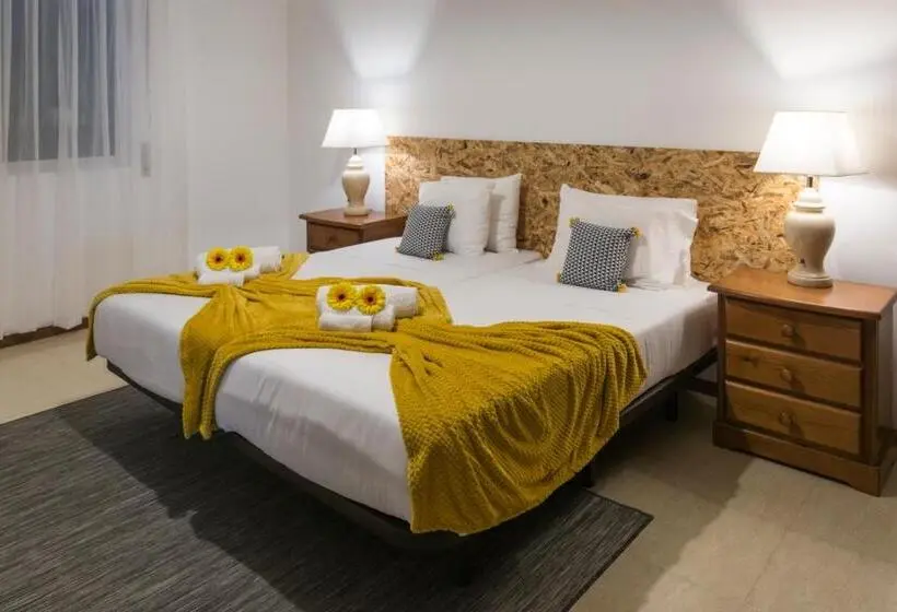 バスルーム共有のトリプルスタンダード, Areal De Santa Bárbara Guest House