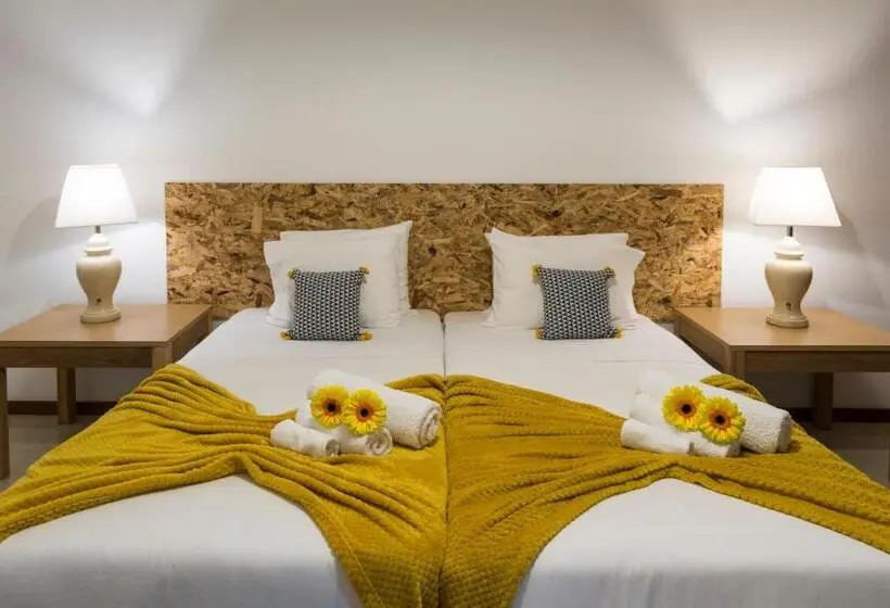 バスルーム共有のトリプルスタンダード, Areal De Santa Bárbara Guest House