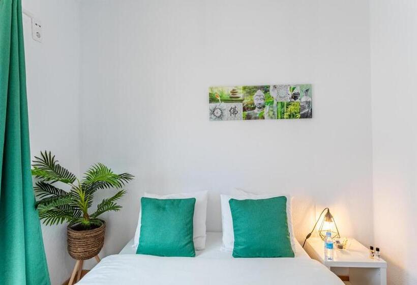 اتاق استاندارد یک تخته با سرویس بهداشتی مشترک, Encarnação Home