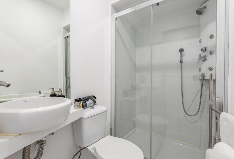 سوییت, Encarnação Home