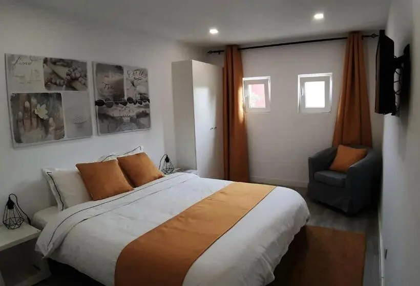 سوییت, Encarnação Home
