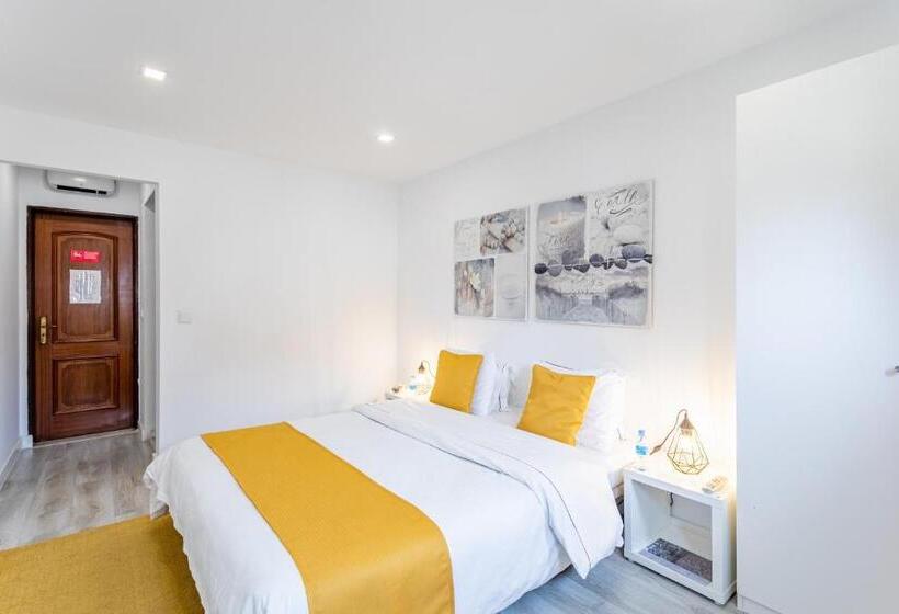 سوییت, Encarnação Home