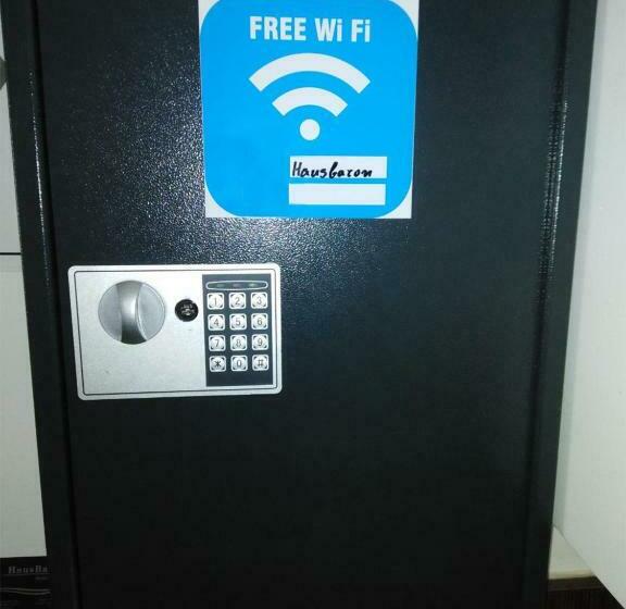 スタンダード4人部屋, Pension Haus Baron 1 Neckarau