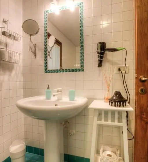 ویلای 3 خوابه, B&b Maison Il Melograno