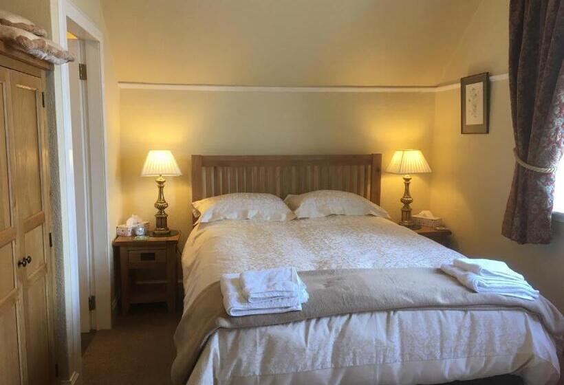 Семейный Номер, Dunivaig B&b