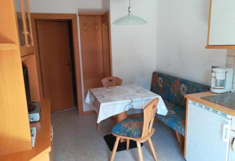 Апартаменты 1 Спальня, Bigraberhof