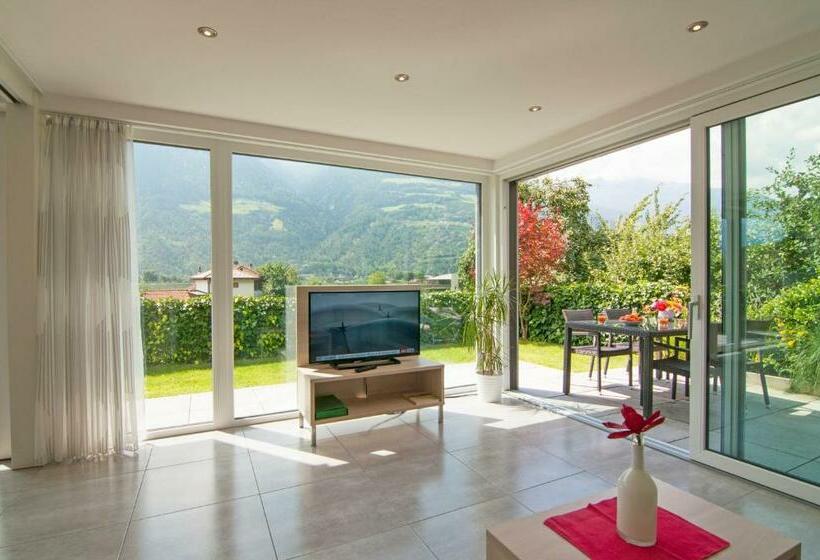 דירת חדר עם טרסה, Weinreichhof