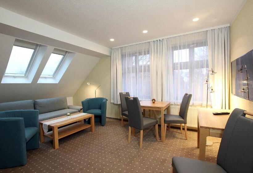 家庭间, Ryck Hotel Garni