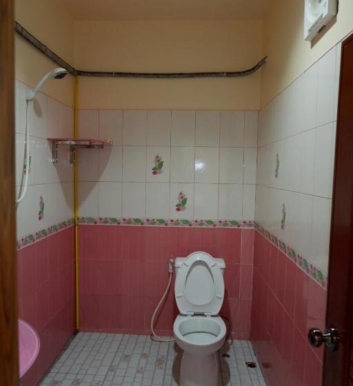 اتاق استاندارد, Jarawee Resort