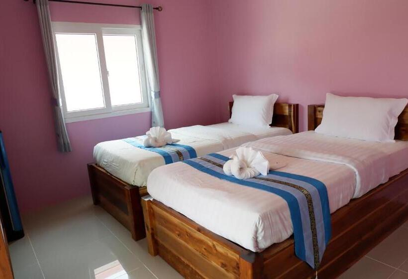 اتاق لوکس, Jarawee Resort