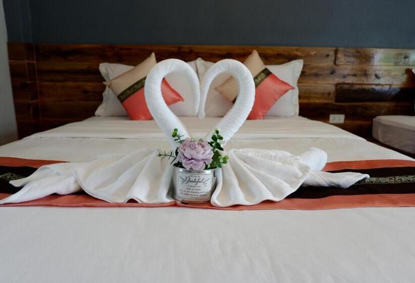 اتاق خانوادگی, Jarawee Resort