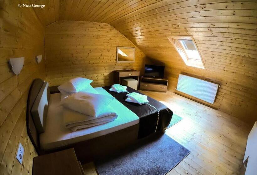 阁楼套房, Hanul Patrisiei