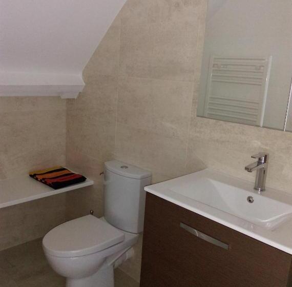 标准间, Ode Au Bonheur St Georges Sur Cher