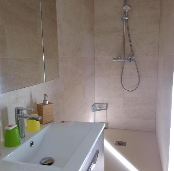 标准间, Ode Au Bonheur St Georges Sur Cher