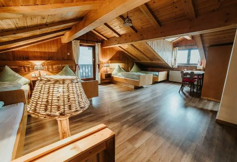 ファミリールーム, Berggasthof Hochpröller