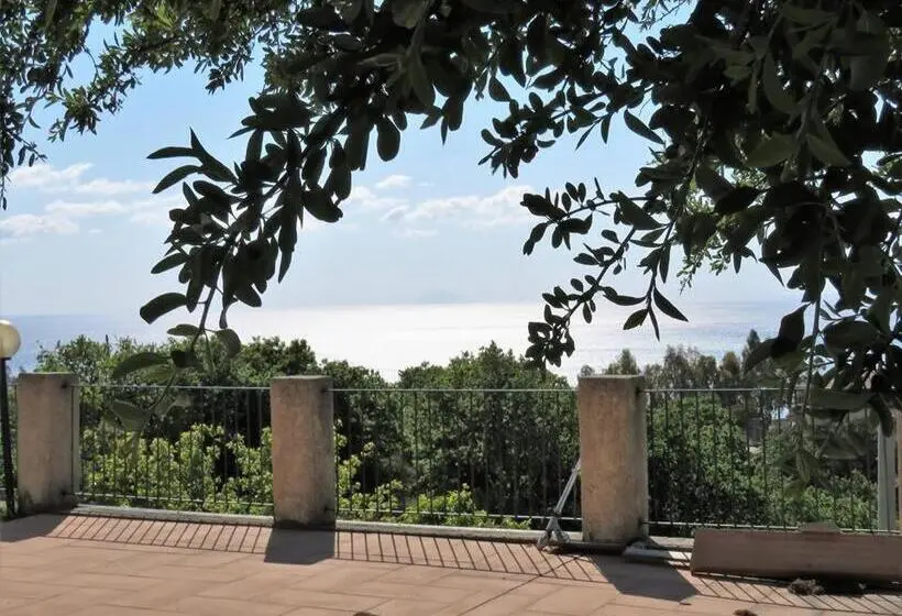 デラックスルーム, B&b Le Rose Del Tirreno
