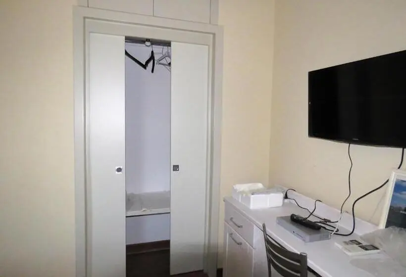 スタンダードルーム, B&b Le Rose Del Tirreno