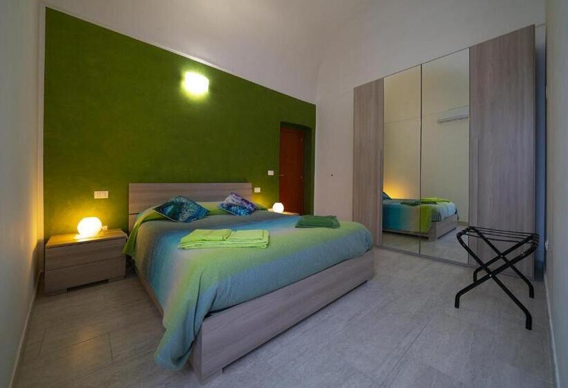 חדר דלוקס, B&b Rocca Ventosa