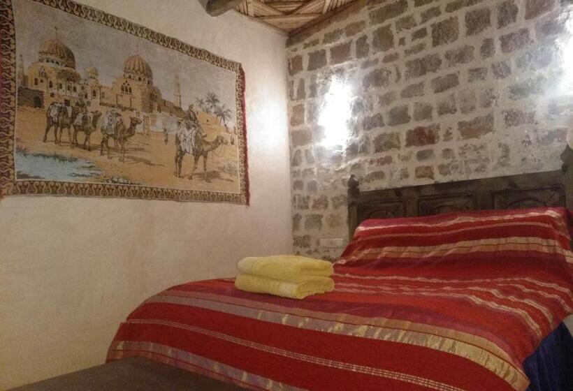 Номер Стандарт Вид на Горы, Chambre D Hôtes Aya