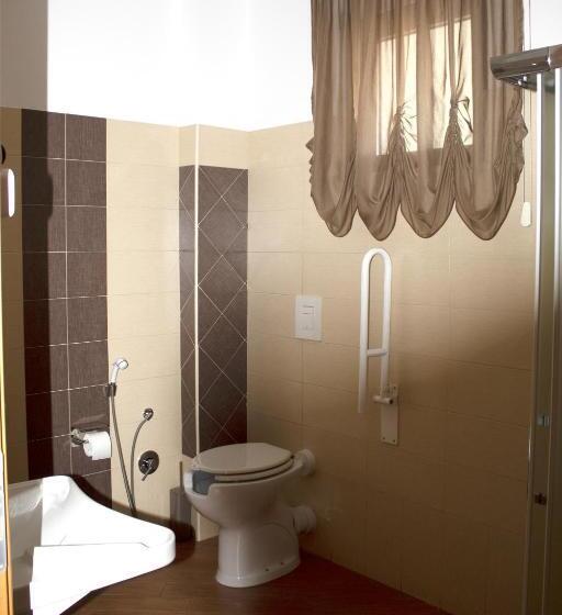 غرفة قياسية مزوَّدة بتراس, Affittacamere Certe Notti