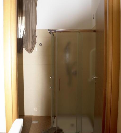 غرفة قياسية مزوَّدة بتراس, Affittacamere Certe Notti