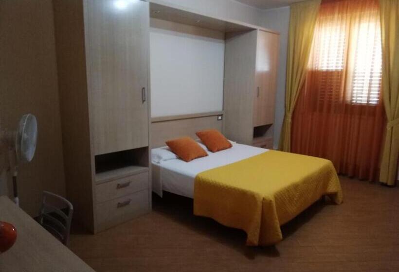 إستديو عائلى, Affittacamere Certe Notti