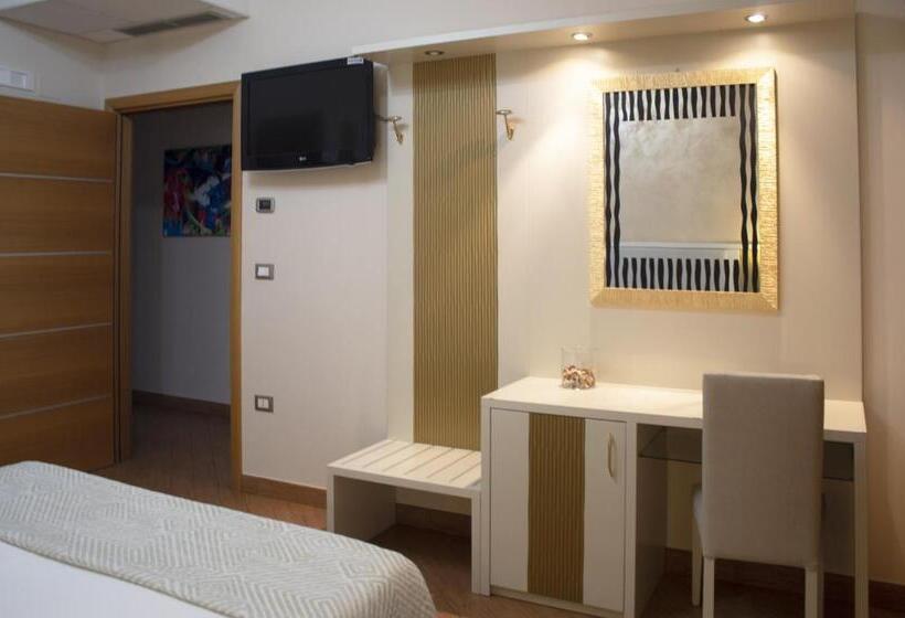 غرفة قياسية مزوَّدة بتراس, Affittacamere Certe Notti