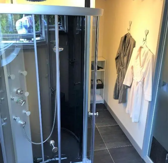 キングサイズベッドのデラックスルーム, B&b Landgoed Bergerven