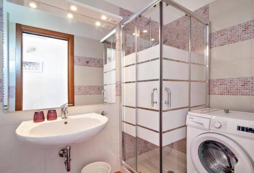 דירת חדר עם טרסה, La Dimora Dei Conti