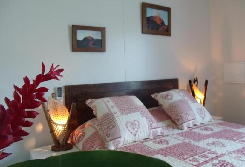 Standard room with outdoor bath, Le Four à Pain