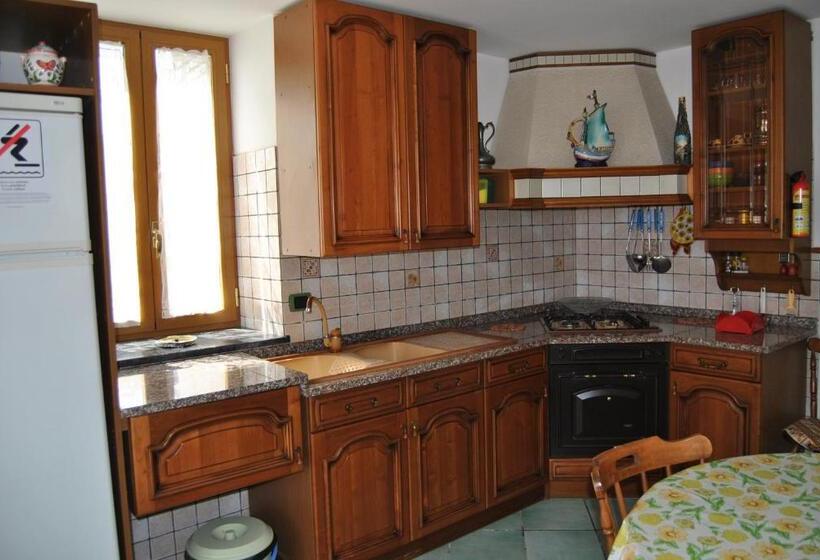 Апартаменты 2 Спальни, Residence Eden