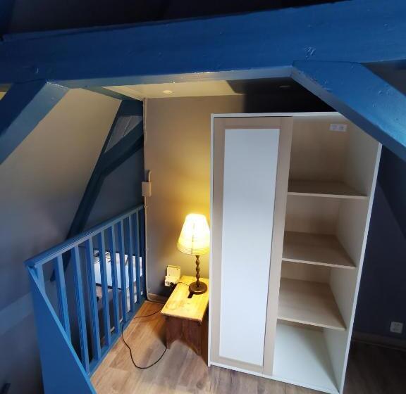 سوئیت 2 خوابه, Nes B&b