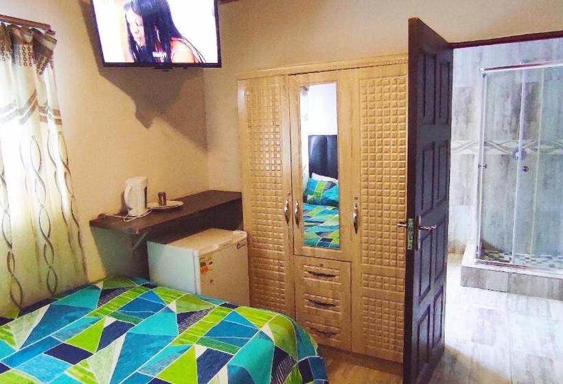 Номер Стандарт, Sir Pinto Guesthouse