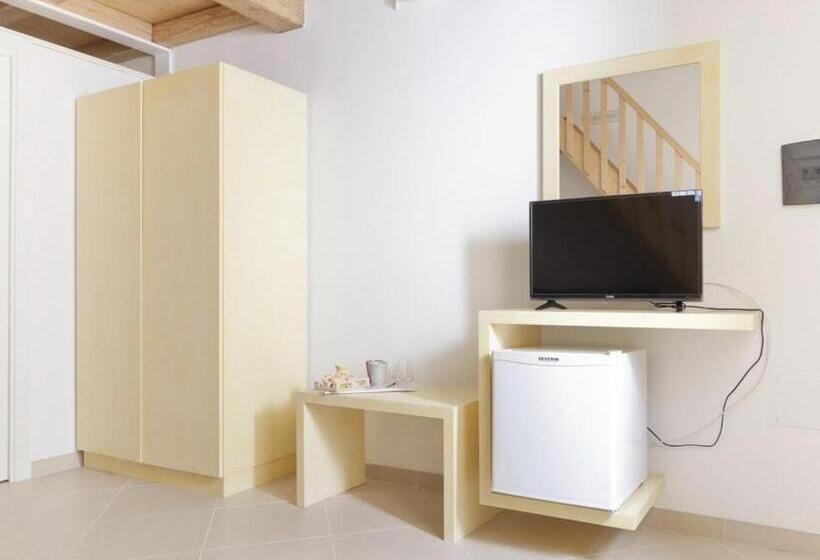 トリプルクラシックルーム, Via Dei Mari Guest House