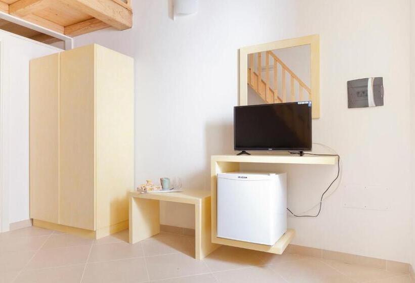 トリプルクラシックルーム, Via Dei Mari Guest House