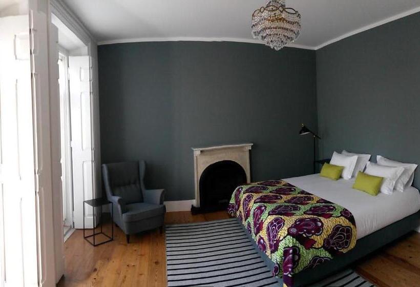 سوئیت با بالکن, Alcaçaria Do Bairro