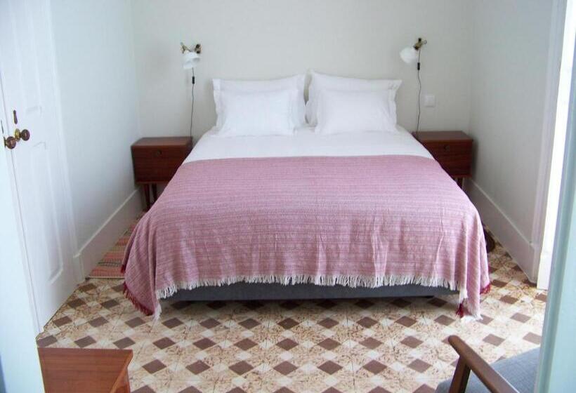 اتاق استاندارد با بالکن, Alcaçaria Do Bairro