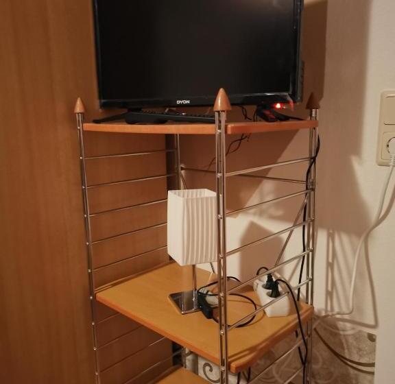 غرفة قياسية ثلاثية, Pension Nachtviole