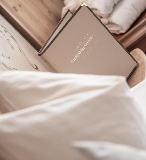 חדר משפחתי, Vierjahreszeiten