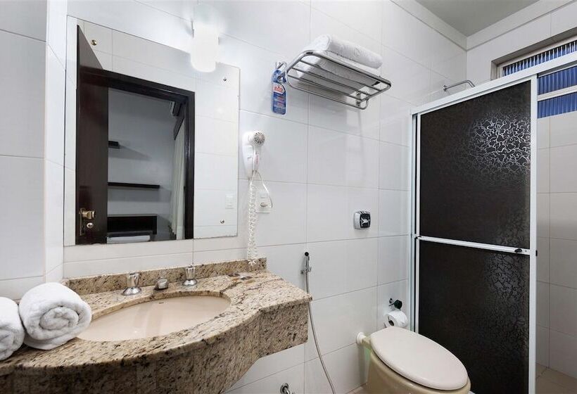 חדר סטנדרט לארבעה, 365