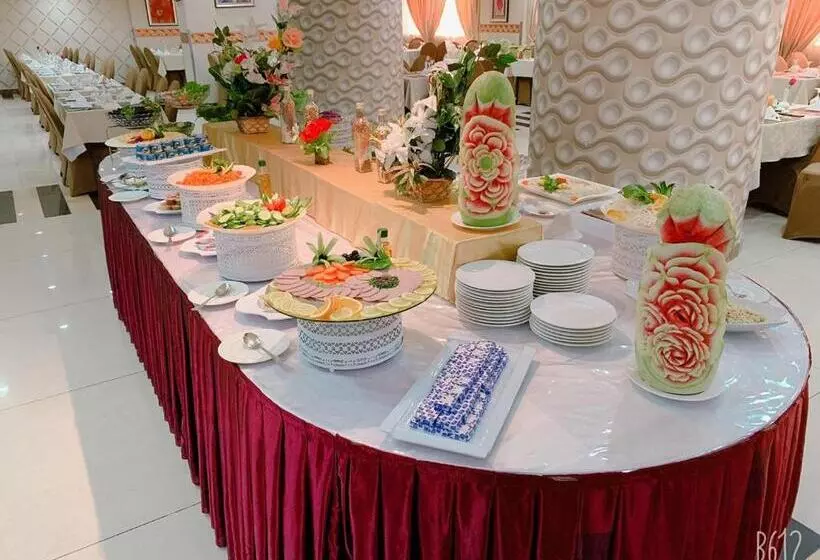スタンダードルーム, Bab Al Multazam Concorde