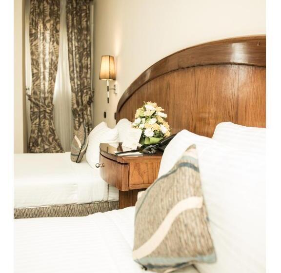 اتاق استاندارد با چشمانداز شهر, Cherry Maryski