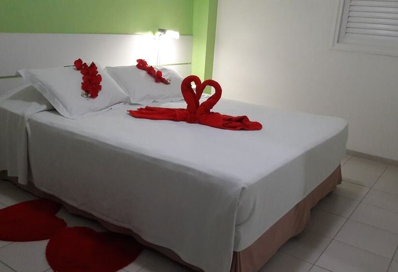 スタンダードルーム, Coqueiro Express