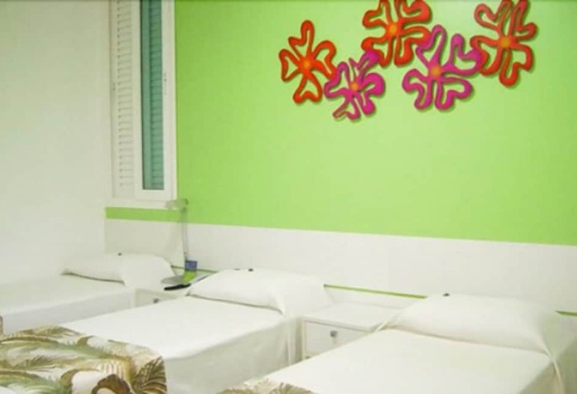 スタンダードトリプルルーム, Coqueiro Express