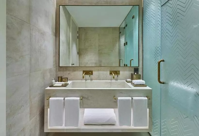 ツーベッドルーム ヴィラ, Erth Abu Dhabi