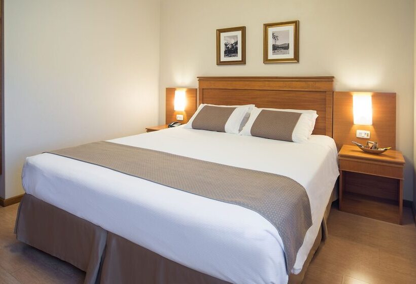 디럭스 룸, Laghetto Premio